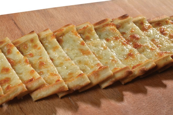 Tereyağlı Peynirli Pide