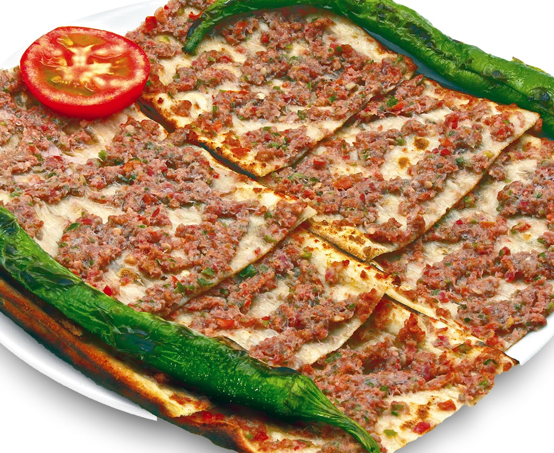Etli Ekmek (Kıymalı Pide)